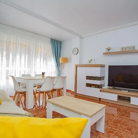 139 Lucias Beach Alicante Holiday Apartment